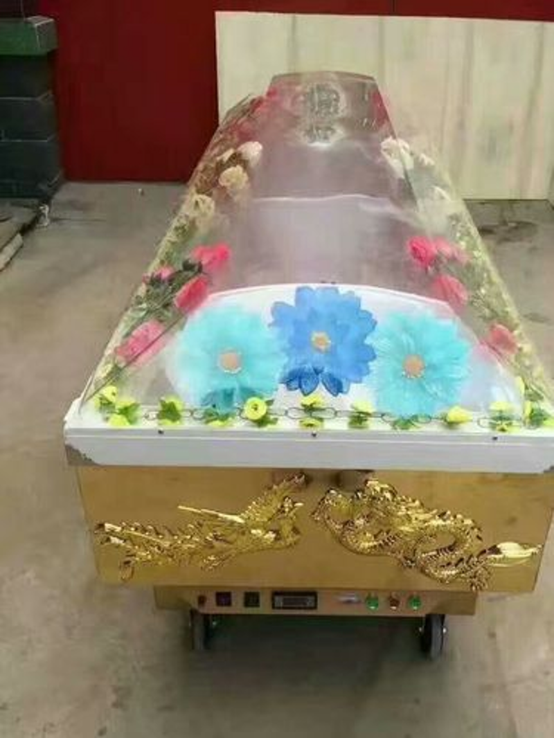探秘泊头水晶棺：承载永恒的艺术珍品